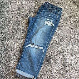 American Eagle tomgirl jeans